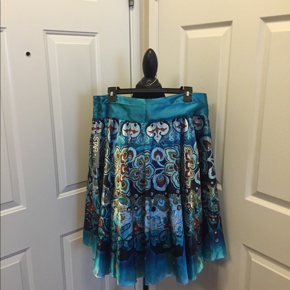 Star City Skirt Juniors Size 9 - Picture 4 of 5